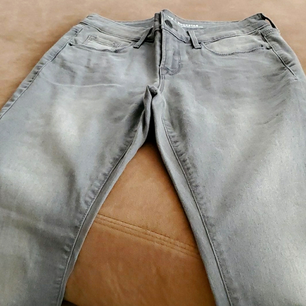 Mid Rise jeans